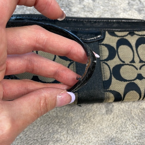 Coach Signature Stripe Double Zip Wristlet Pouch Wallet Black Gray - Picture 6 of 16